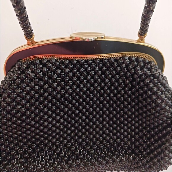 VTG Whiting & Davis Blk Beaded Mesh Blk/Gold Enamel Frame Bag Made in USA - Picture 10 of 11